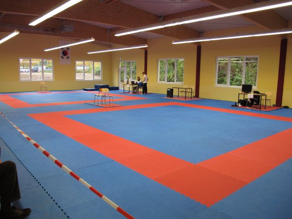 Kampfflächen der neuen Halle