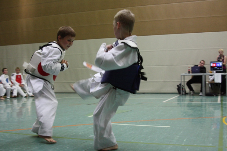 Kampf 105: Tim gegen Luca - Ergebnis 3 : 2 nach Golden Point