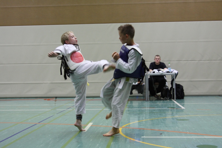 Kampf 202: Enrico gegen Bernd - Ergebnis 0 : 5