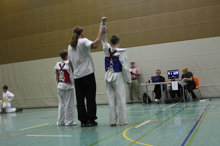 Kampf 113: Lukas gegen Rouven - Ergebnis 3 : 2