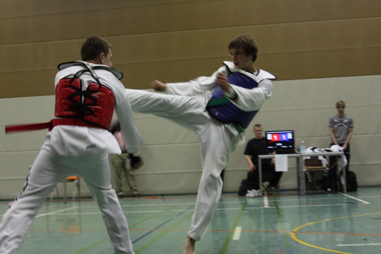 Kampf 216: Oliver gegen Dominik - Entscheidung durch Golden Point für Oliver