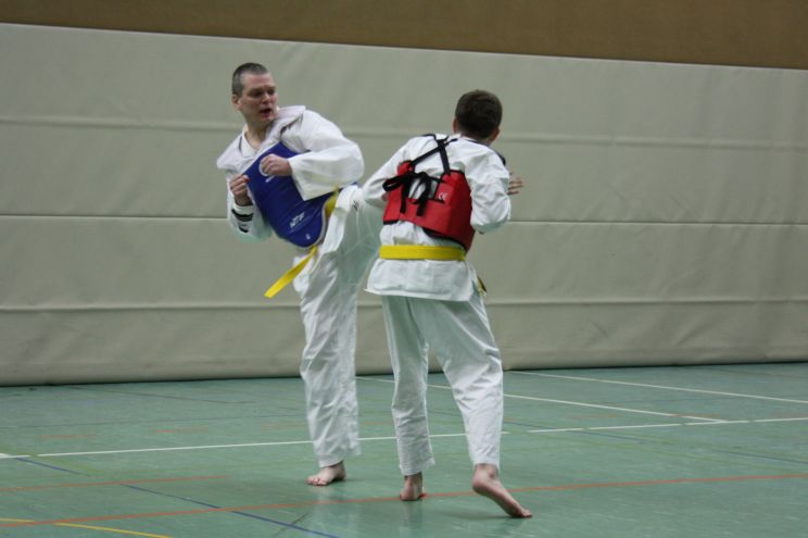 Angriff auf die Weste