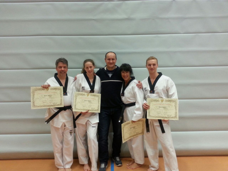 nach bestandener Prüfung mit Trainer nach bestandener Prüfung mit Trainer